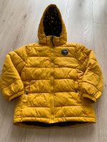 Winterjacke gelb von H&M mit Dinos Gr. 122/128 Niedersachsen - Stuhr Vorschau