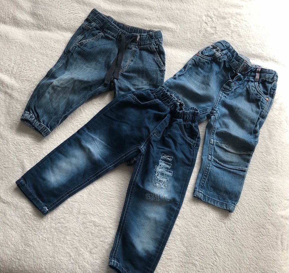 Jungen Jeanshosen Größe 80 in Villingen-Schwenningen