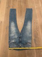 Diesel Jeans Hose wie neu Nordrhein-Westfalen - Neuss Vorschau