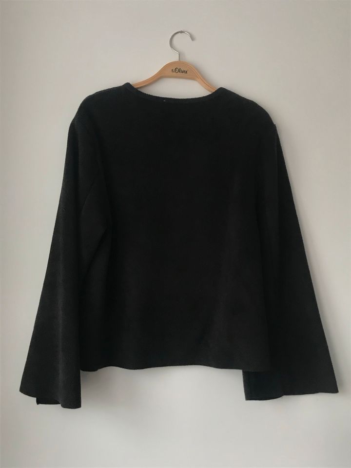 schwarzer Pullover mit Perlen, Zara, S, weich in Worbis