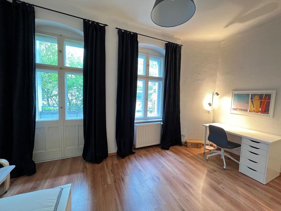Ruhige 1-Zimmer-Wohnung mit Balkon Nähe S-Bhf Wollankstr. in Berlin