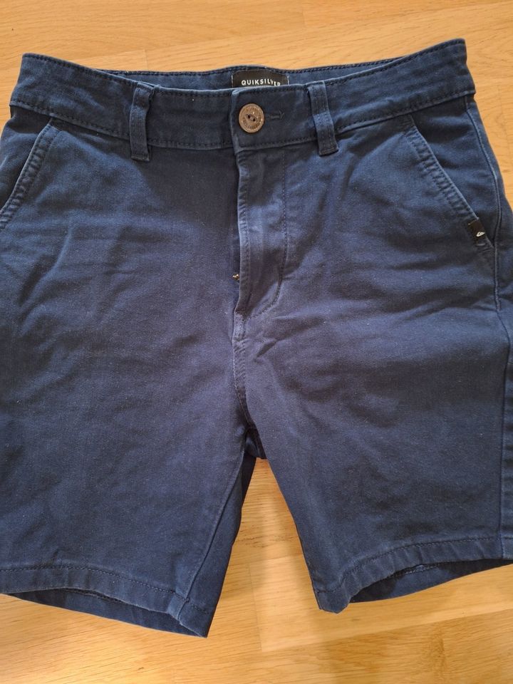 Bermuda Shorts kurze Hosen Jeans Jungen in Stuttgart