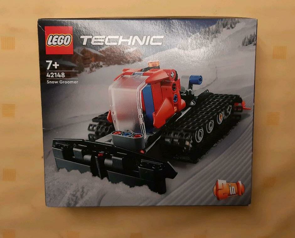 Lego Technic 42168 Schneeraupe in Dresden