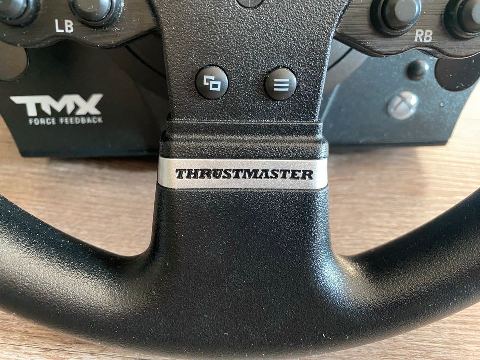 THRUSTMASTER TMX Gaming Lenkrad Turnier-Stil mit Pedale WIE NEU! in Schwäbisch Hall