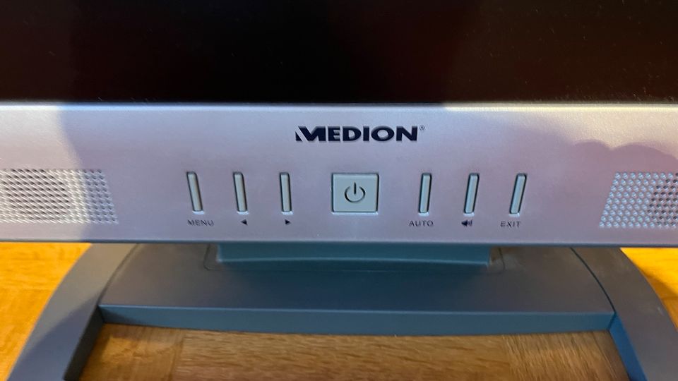 Monitor Medion MD6155AH 17 Zoll Top Zustand in Tuttlingen