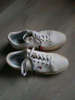 Tommy Sneaker, Gr. EUR 41 Bayern - Abenberg Vorschau