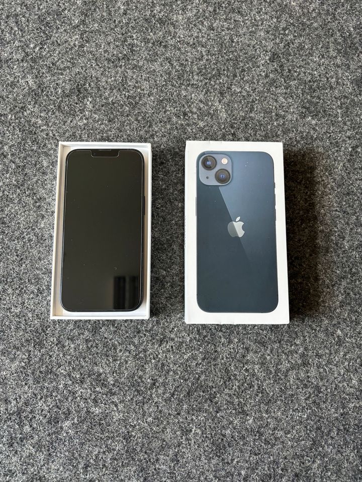 iPhone 13 128 GB in Plochingen