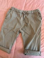 Stretch-Shorts Größe 44 ungetragen Nordrhein-Westfalen - Velbert Vorschau