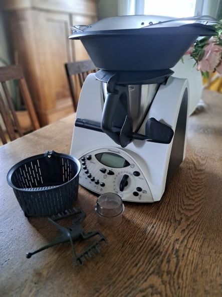 TM31 Thermomix inkl. Zubehör in Bückeburg