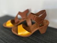 Nie getragene Sandalen Nordrhein-Westfalen - Wenden Vorschau