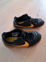 Nike Fußballschuhe Turnschuhe Gr. 31 * Halle Baden-Württemberg - Allmersbach Vorschau