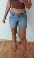 Zara Jeans Shorts Gr. 36 neuwertig Niedersachsen - Bösel Vorschau