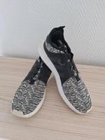 Adidas Schuhe Gr. 42 Nordrhein-Westfalen - Bad Oeynhausen Vorschau