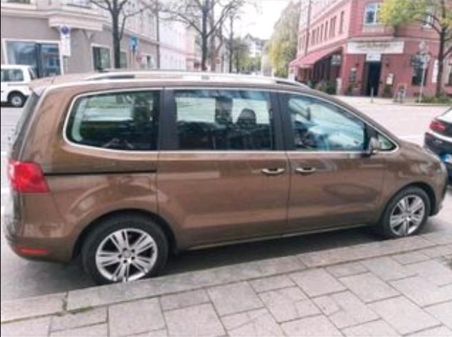 Seat Alhambra 7N Family in München