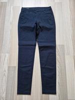 G-star Damen Chino Hose Größe 28/34 Nordrhein-Westfalen - Lippetal Vorschau