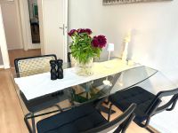 Wunderschöner Glastisch zu verkaufen – Perfekt für Ihr Zuhause! Hessen - Wiesbaden Vorschau
