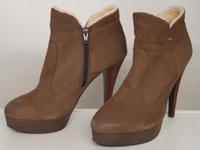 ESPRIT Stiefeletten | Gr. 40 | Absatz ca. 12 cm | gefüttert West - Schwanheim Vorschau
