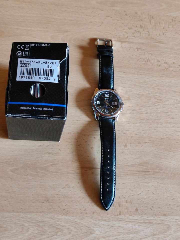 Casio Herren Armbanduhr 45 mm Versand kostenlos. in Grebenhain