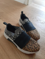 Sneaker Schuhe Skechers Zebra Leoparden Gr. 37 Berlin - Pankow Vorschau