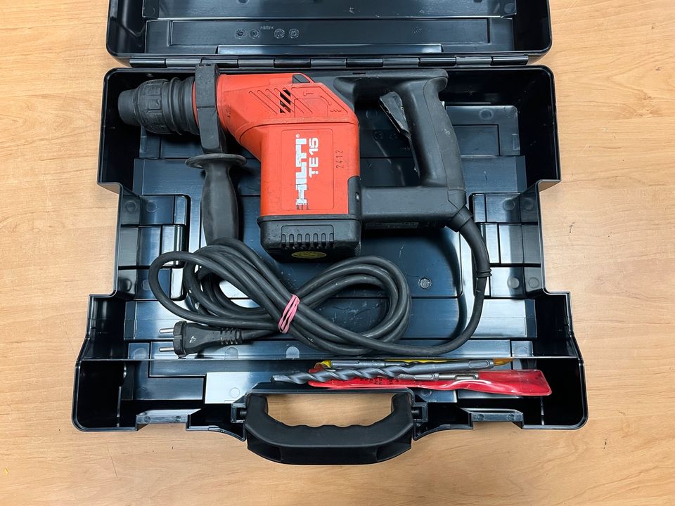 Hilti TE 15 Bohrhammer im Koffer+Neue SDS Plus Bohrerset+Rechnung in Berlin