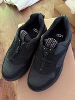 Sneaker von UGG schwarz Gr.38 Bayern - Aichach Vorschau