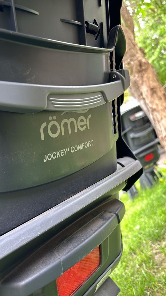 britax römer Fahrradsitz Jokey3 Comfort rot inkl. Adapter in Solingen