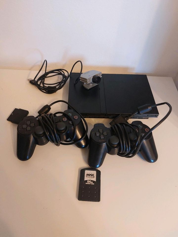 PlayStation 2 mit 2 Controller (auf Funktion getestet) in Königsbrunn