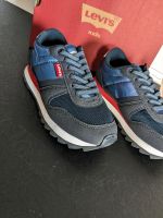 Levi's Sneaker Größe 30 Sachsen-Anhalt - Wettin-Löbejün Vorschau