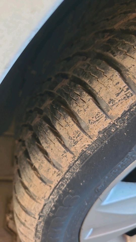 Hyundai genesis coupe ein Satz Reifen Felgen in Wadern