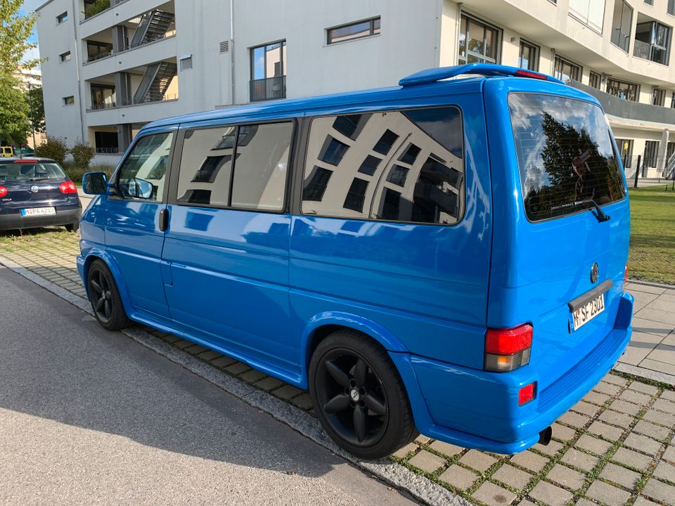 T4 Multivan  Projekt Zwo  VW Bus in München