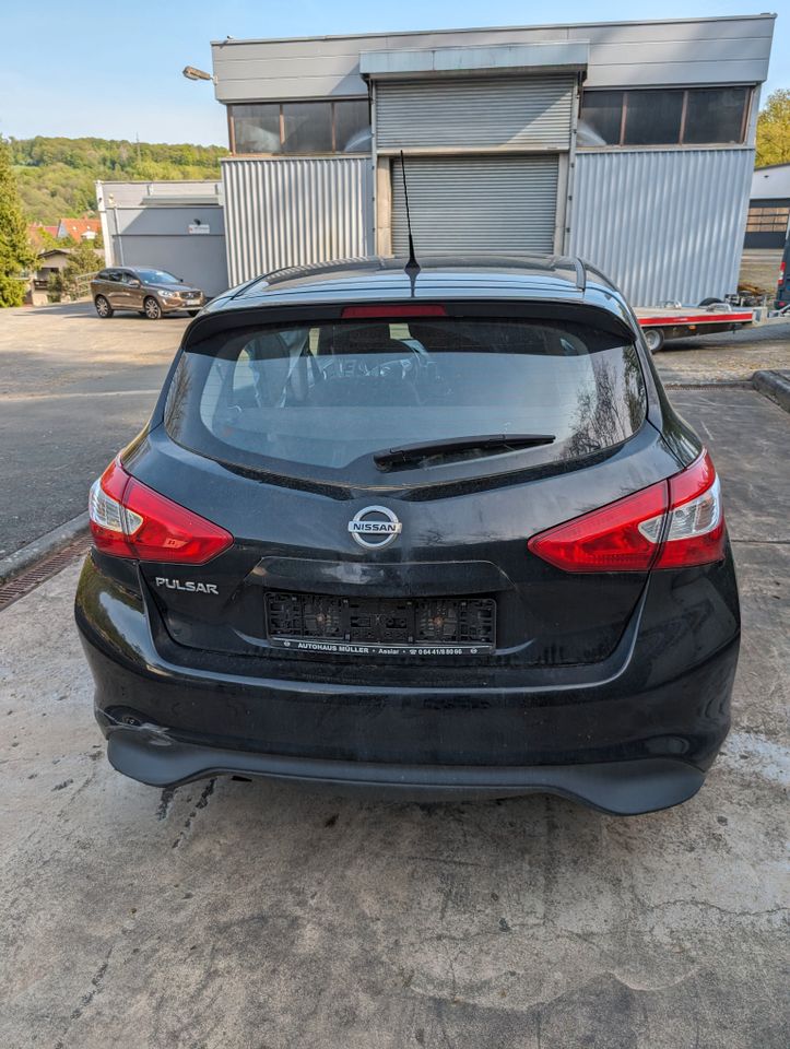 Nissan Pulsar 1.2i Tekna in Braunfels