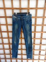 Original DIESEL Jeans Matic Pailletten Used 28/32 ( S ) NEUWERTIG München - Altstadt-Lehel Vorschau