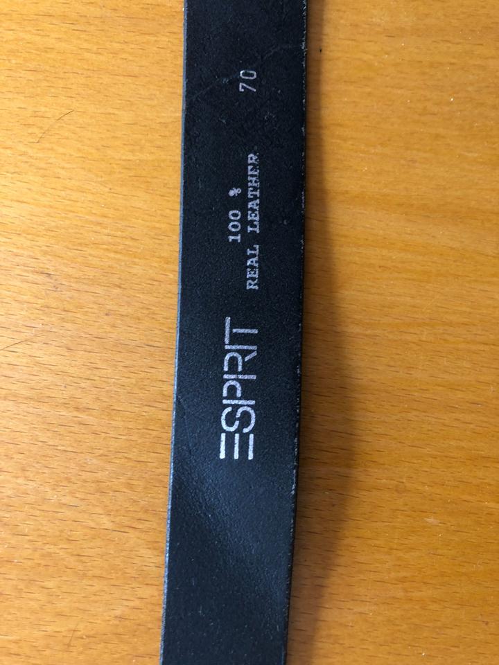 Esprit Damen Gürtel Echtleder Gr. 70 neu schwarz ungenutzt in Essen