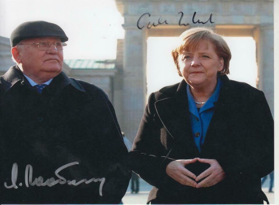 Michail Gorbatschow & Angela Merkel - Original Autogramm auf Foto in Essen