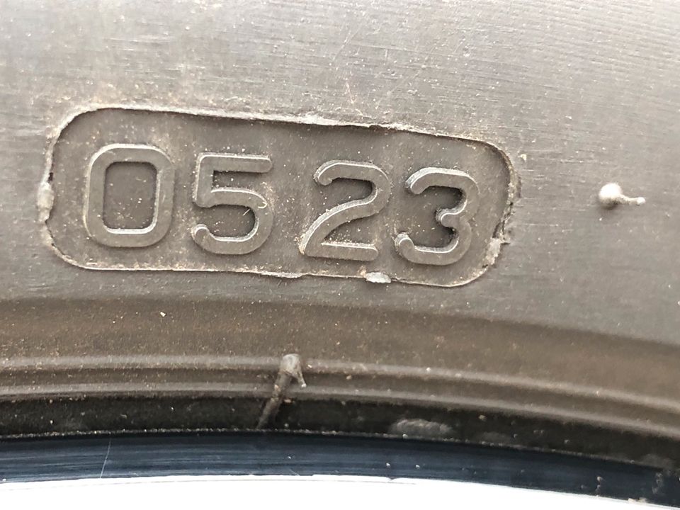 Mercedes AMG Alufelge Reifen Kompletträder Sommerreifen 225/45R18 in Hochheim am Main
