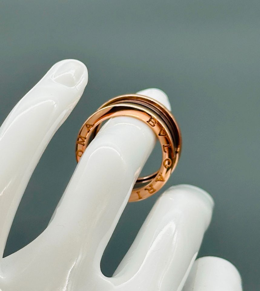 Bulgari BVLG ZERO1 RING Roma 4-Band-Ring aus 18 Karat Roségold in Kiel