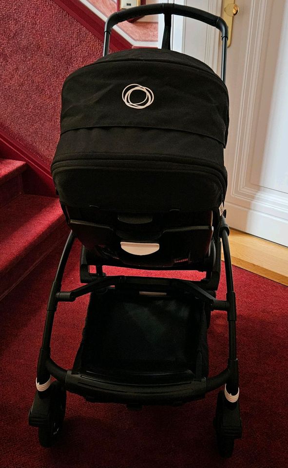 Bugaboo Bee 6 all black schwarz complete Kinderwagen Karre Bee⁶ in Bentzin