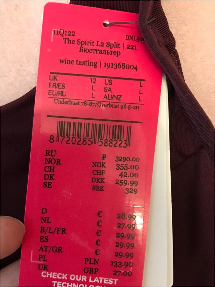 Hunkemöller Damen Sport BH Top Bustier Größe L Level 1 Neu in Berlin