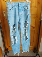 Bershka Mom Jeans Löcherjeans Gr 36 164 Baden-Württemberg - Achern Vorschau