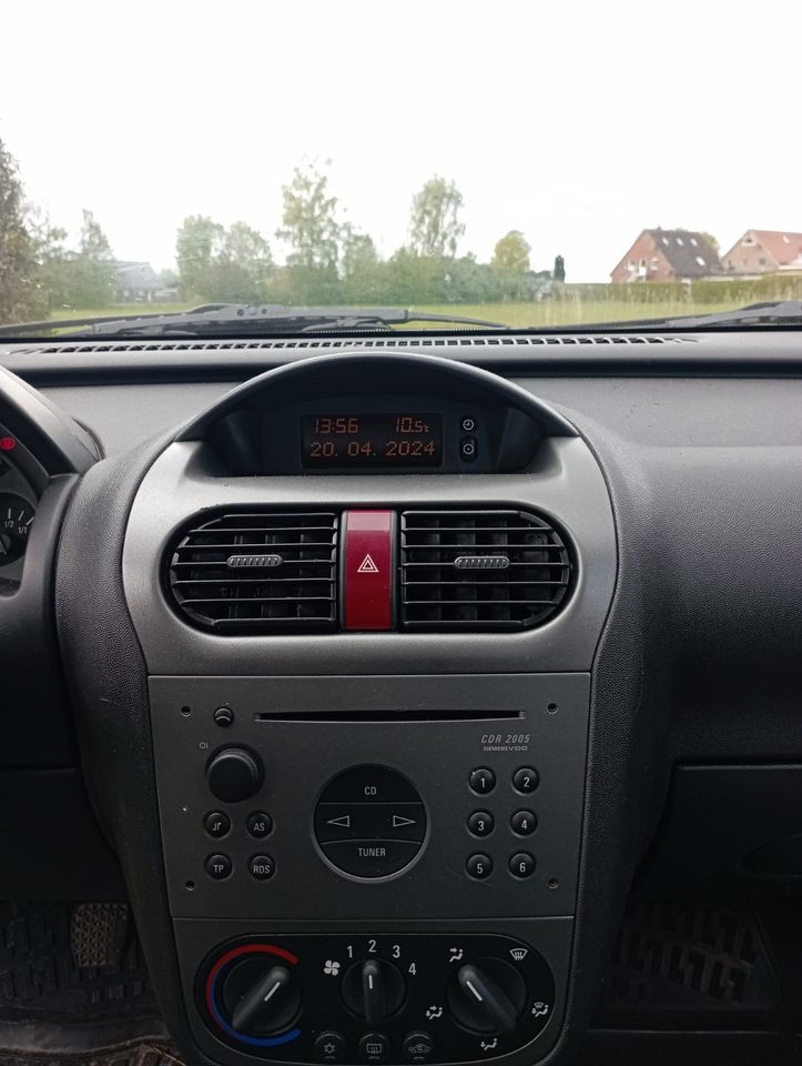 Opel Corsa C 1,0, Klima wenig km in Surwold