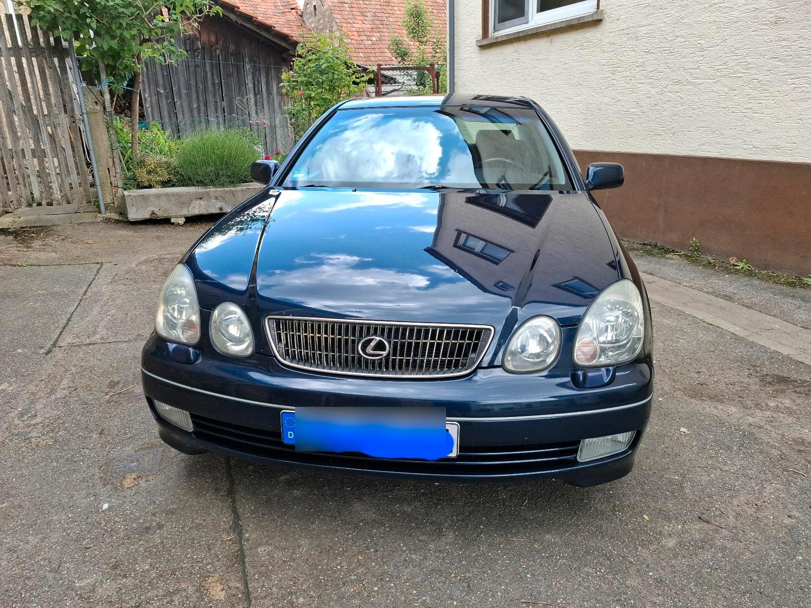 Abbildung des Autos Lexus GS 300