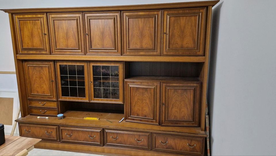 Schrank 290x62x210 zum verschenken in Bad Kissingen