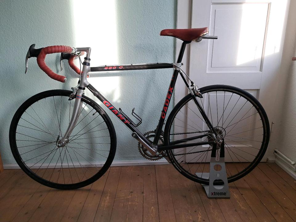 Rennrad Giant Cadex 980c RH57 Sachs new succes 3ttt vintage in Marburg
