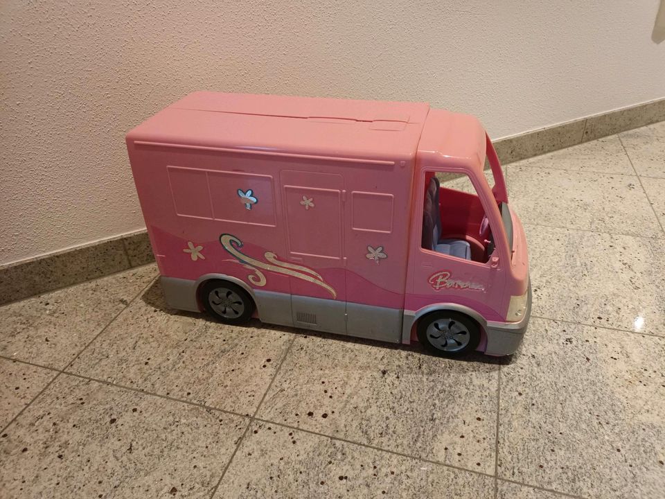 Barbie Camper Campingwagen Wohnmobil in Wegscheid