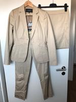 Hosenanzug / Kostüm ~ Blazer, Hose & Rock ~ beige ~ 36 ~ Manguun Niedersachsen - Seelze Vorschau