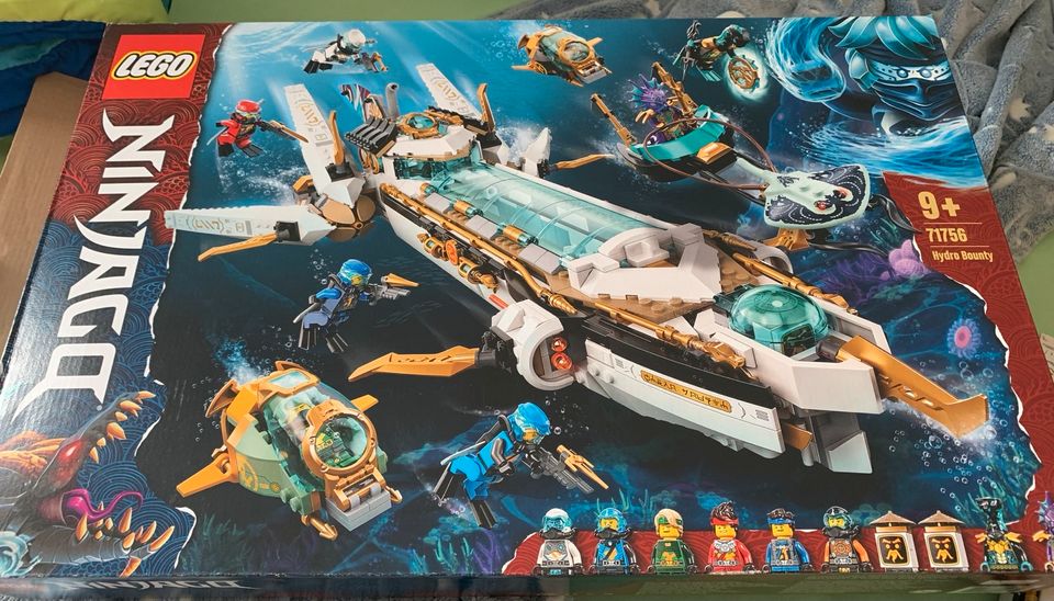 Großes Lego Ninjago Set in Hauptstuhl