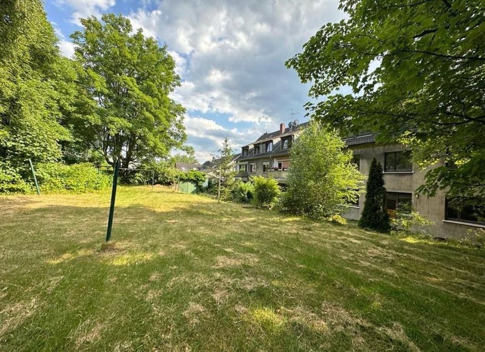 Kernsanierte 4,5 Zimmer Wohnung mit großem Garten Nähe OLGA-Park in Oberhausen