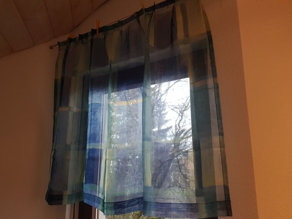 Vorhang/ Stores / Gardine transparent blau/grün/gelb in Heiningen