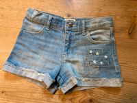 Oshkosh Shorts Jeans 104 NEU Brandenburg - Grunow Vorschau