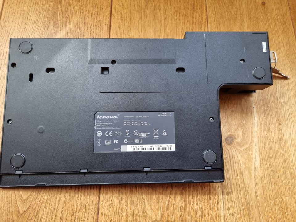 Lenovo Dockingstation ThinkPad Mini Dock Plus Series 3 - Typ 4338 in Berlin